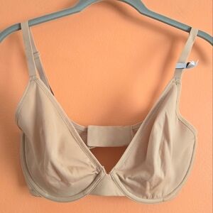 GapBody 32DD Bare Natural Plunge Bra - Nude - NWT